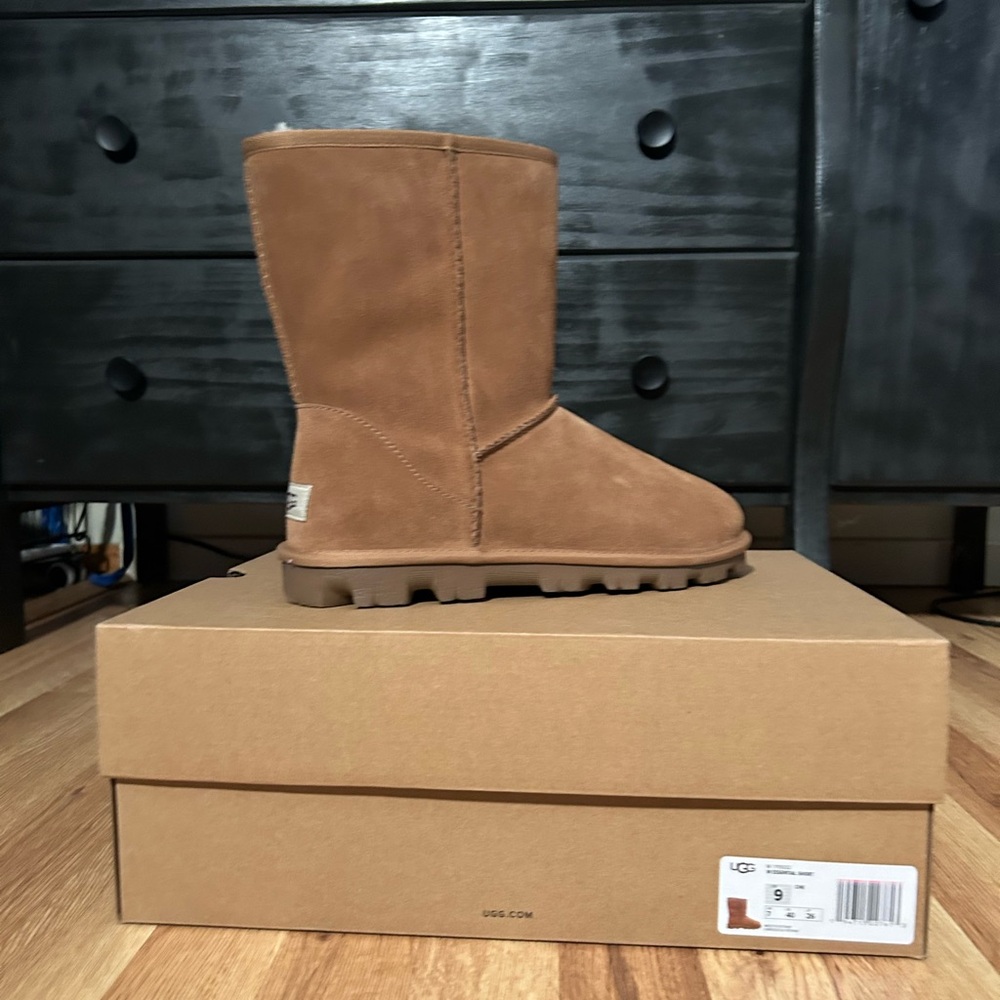 UGGs Essential Short Boot
